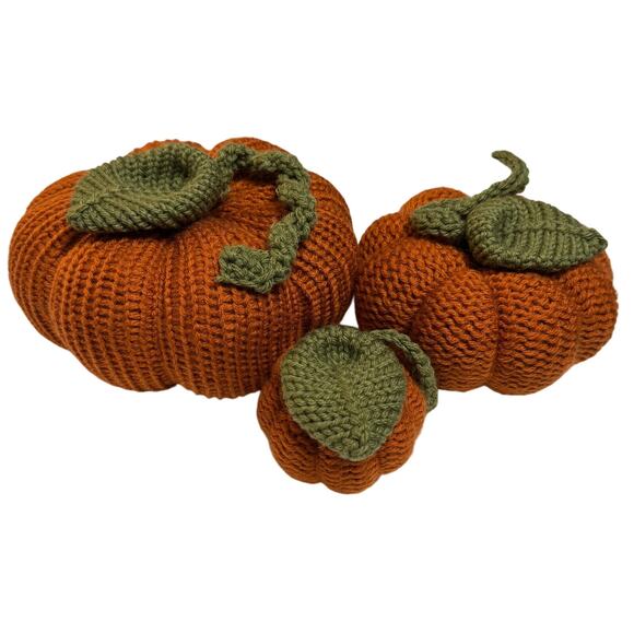 Hand Knit‎ Plush Pumpkin Set of 3 - Large, Medium & Small Dk Orange Olive Green - Picture 1 of 4
